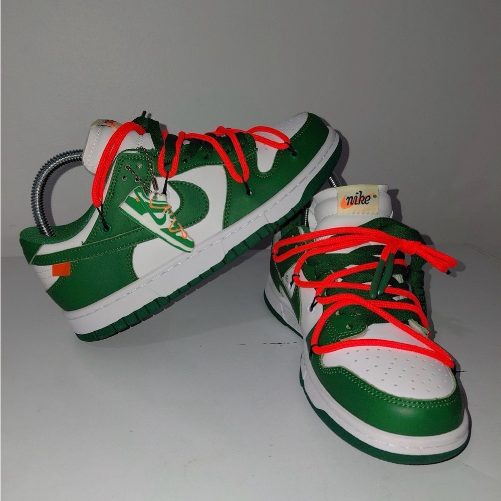 Nike X Off-White Dunk Low "Pine Green" sneakers Women’s Sz 8 New W/O box
